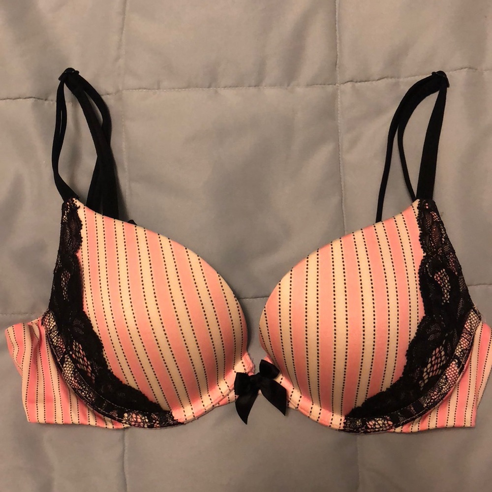 Victoria Secret Bra